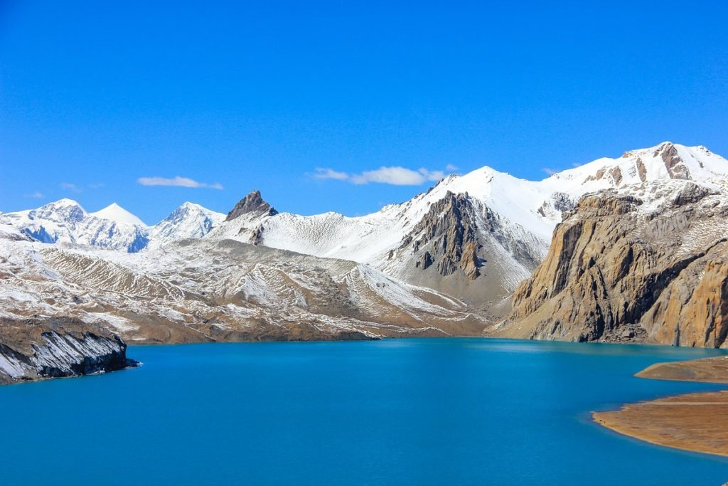 tilicho-lake-at-the-height
